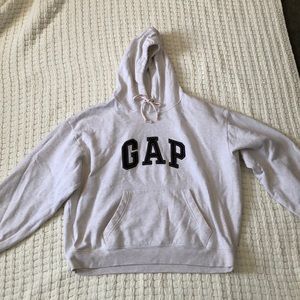 Gap sweatshirt